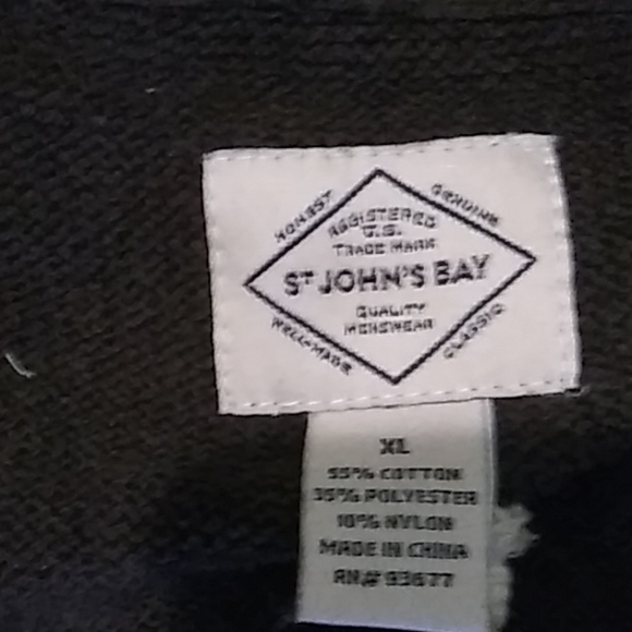 Sweater - Picture 2 of 5